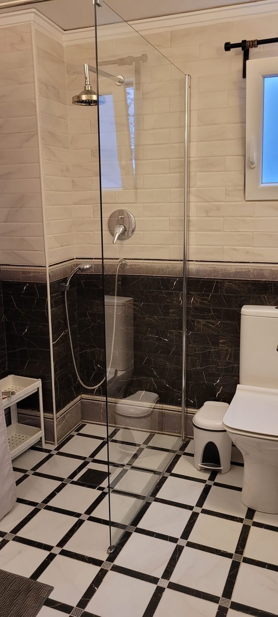 Apartment 4 interior